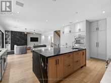 4 FOREST WOOD | Toronto Ontario | Slide Image Nine