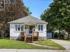 109 ELGIN STREET Clarington Ontario, L1C 3E6