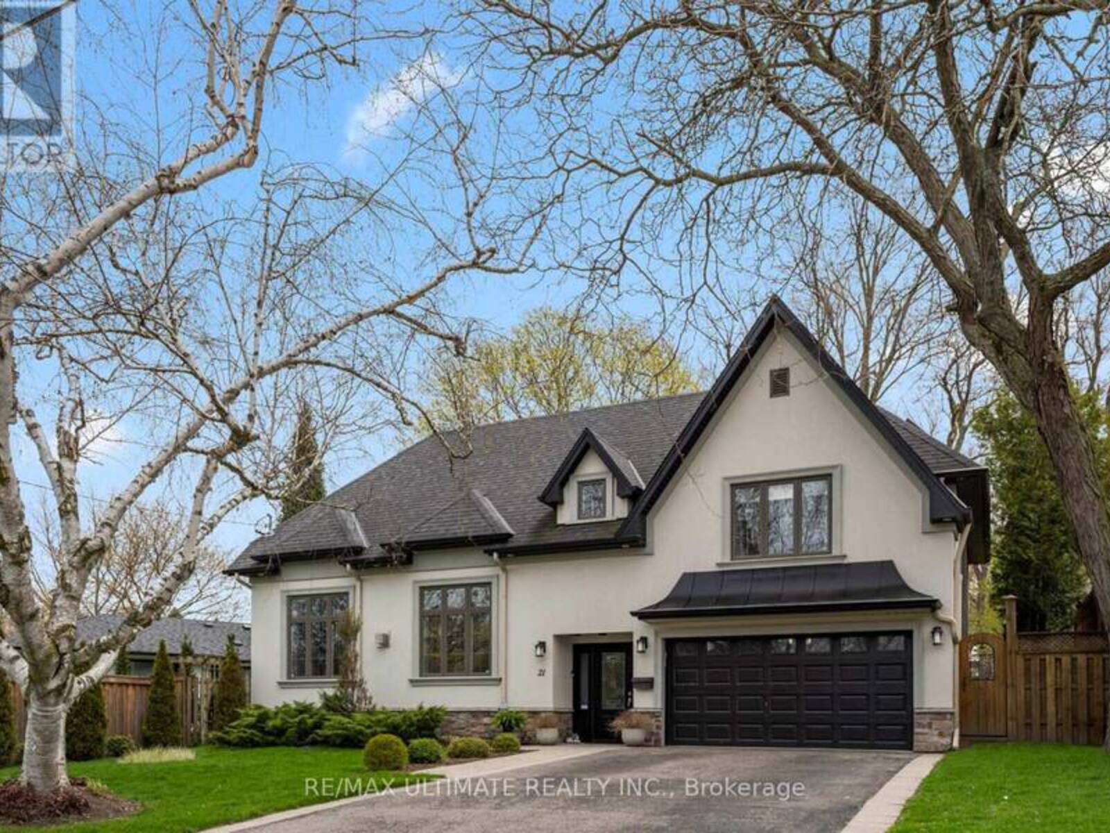 21 BRINLOOR BOULEVARD, Toronto, Ontario M1M 1L3
