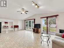 62 IRVING DRIVE | Georgina Ontario | Slide Image Six