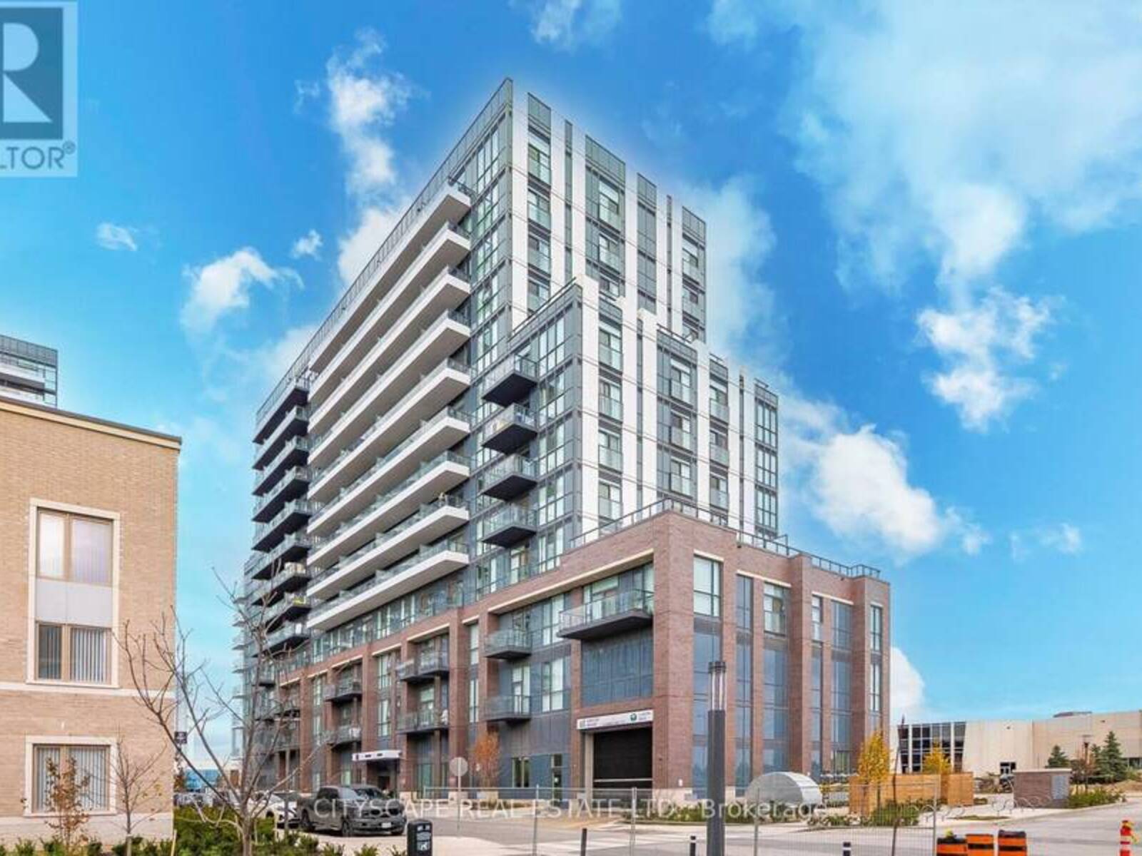 210 - 60 HONEYCRISP CRESCENT, Vaughan, Ontario L4K 0N5