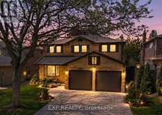209 NOTTINGHAM DRIVE | Oakville Ontario | Slide Image Three