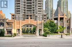 1711 - 388 PRINCE OF WALES DRIVE | Mississauga Ontario | Slide Image Two