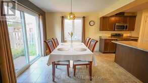 932 GRENFELL DRIVE | London Ontario | Slide Image Nine