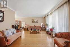 879 SCARBOROUGH GOLF CLUB ROAD | Toronto Ontario | Slide Image Nine