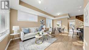 600 ALEX GARDNER CIRCLE | Aurora Ontario | Slide Image Four