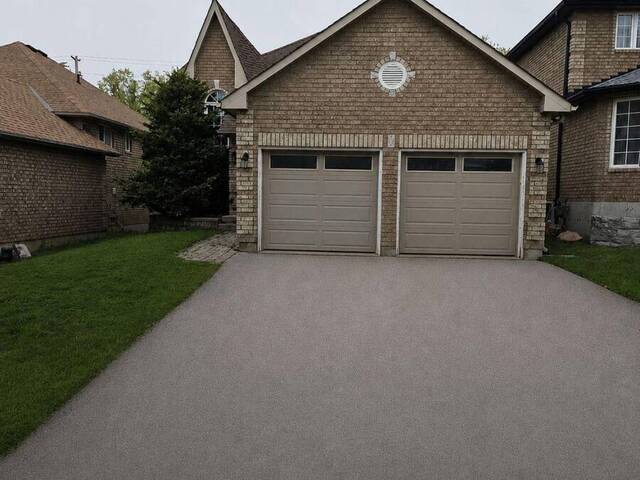 89 MASTERS DRIVE Barrie Ontario, L4M 6W8 - 4 Bedrooms Home For Sale