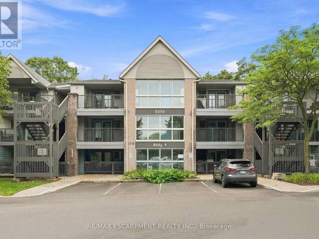 322 - 2030 CLEAVER AVENUE Burlington Ontario, L7M 4C3 - 2 Bedrooms Condo For Sale