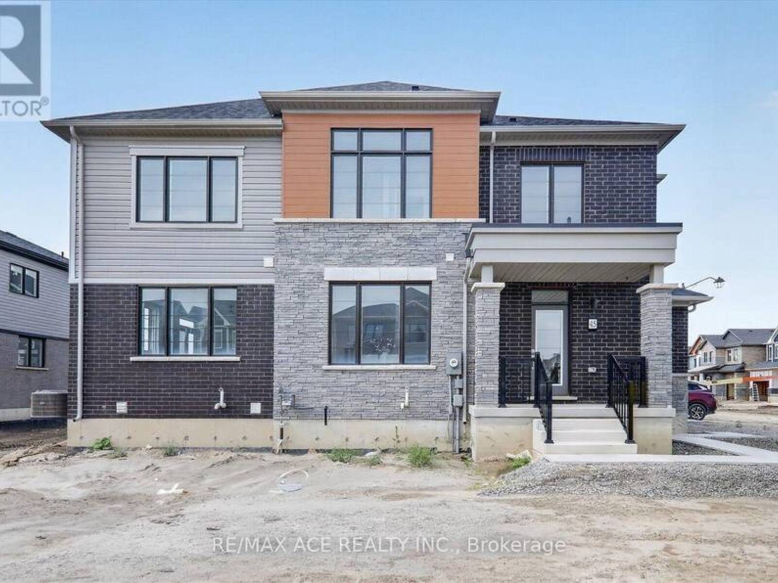 45 INTERNATIONAL DRIVE, Caledonia, Ontario N3W 1V6