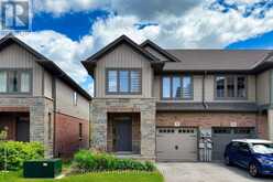 71 SOUTHSHORE CRESCENT | Hamilton Ontario | Slide Image Three