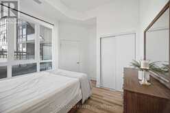 243 - 395 DUNDAS STREET W | Oakville Ontario | Slide Image Nineteen