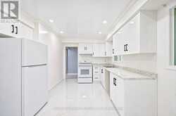 177 WESTMORE DRIVE S | Toronto Ontario | Slide Image Thirteen