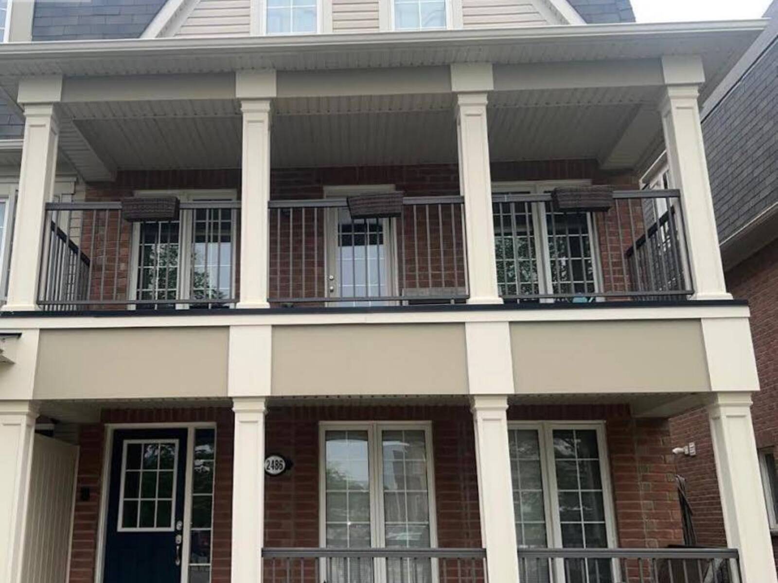 2486 WILLIAM JACKSON DRIVE, Pickering, Ontario L1V 2P9