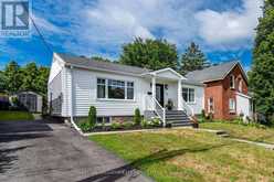 66 FIFTH STREET | Midland Ontario | Slide Image Three