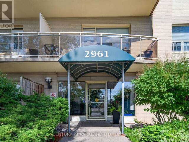 202 - 2961 DUFFERIN STREET Toronto Ontario, M6B 3T2 - 1 Bedroom Condo For Sale