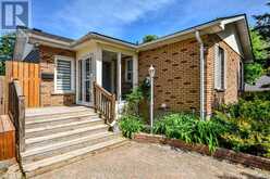 7 WESLEY STREET | Barrie Ontario | Slide Image Three