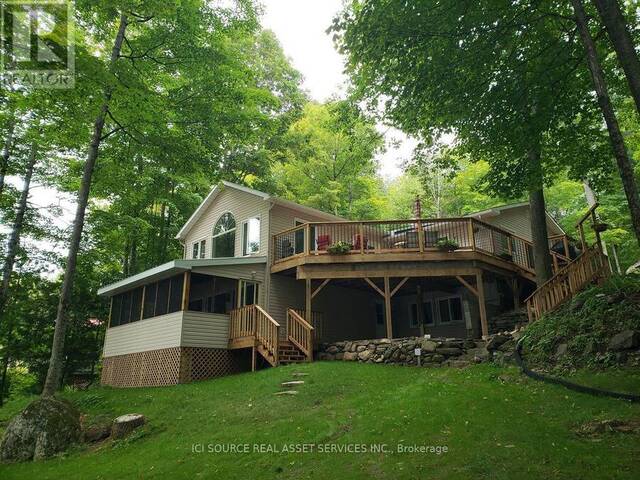 703 DAVIDSON LANE Lanark Highlands Ontario, K0A 3L0 - 5 Bedrooms Waterfront Home For sale