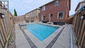 121 BLACKWELL CRESCENT | Oshawa Ontario | Slide Image Two