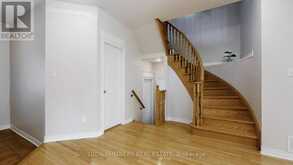 62 MACEDONIA COURT | Newmarket Ontario | Slide Image Thirteen