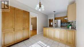 62 MACEDONIA COURT | Newmarket Ontario | Slide Image Nine