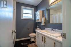 2 KINZIE LANE | Barrie Ontario | Slide Image Fifteen