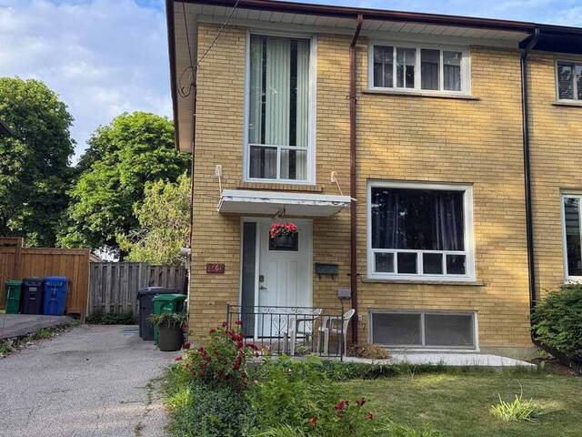 1367 FREEPORT DRIVE Mississauga Ontario, L5C 1S5 - 4 Bedrooms Home For Sale