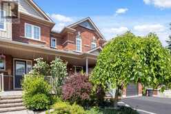 22 SINDEN DRIVE | Whitby Ontario | Slide Image Three