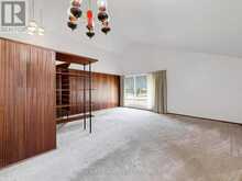 99 OAKLEY BOULEVARD | Toronto Ontario | Slide Image Eight