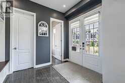 2 COTTONWOOD HOLLOW COURT | Aurora Ontario | Slide Image Ten