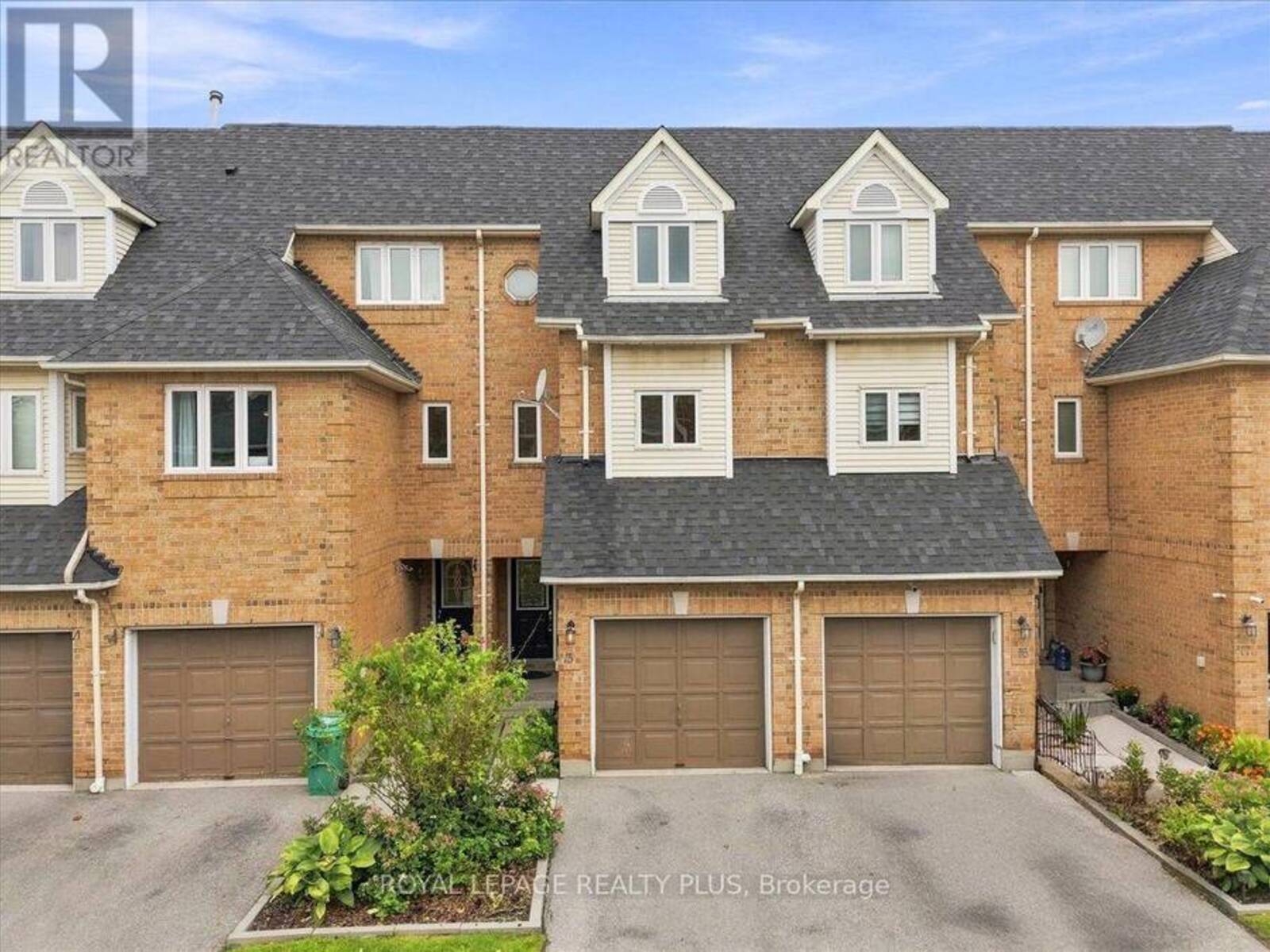 15 - 45 BRISTOL ROAD E, Mississauga, Ontario L4Z 3P5