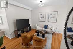 2307 STONE GLEN CRESCENT | Oakville Ontario | Slide Image Four