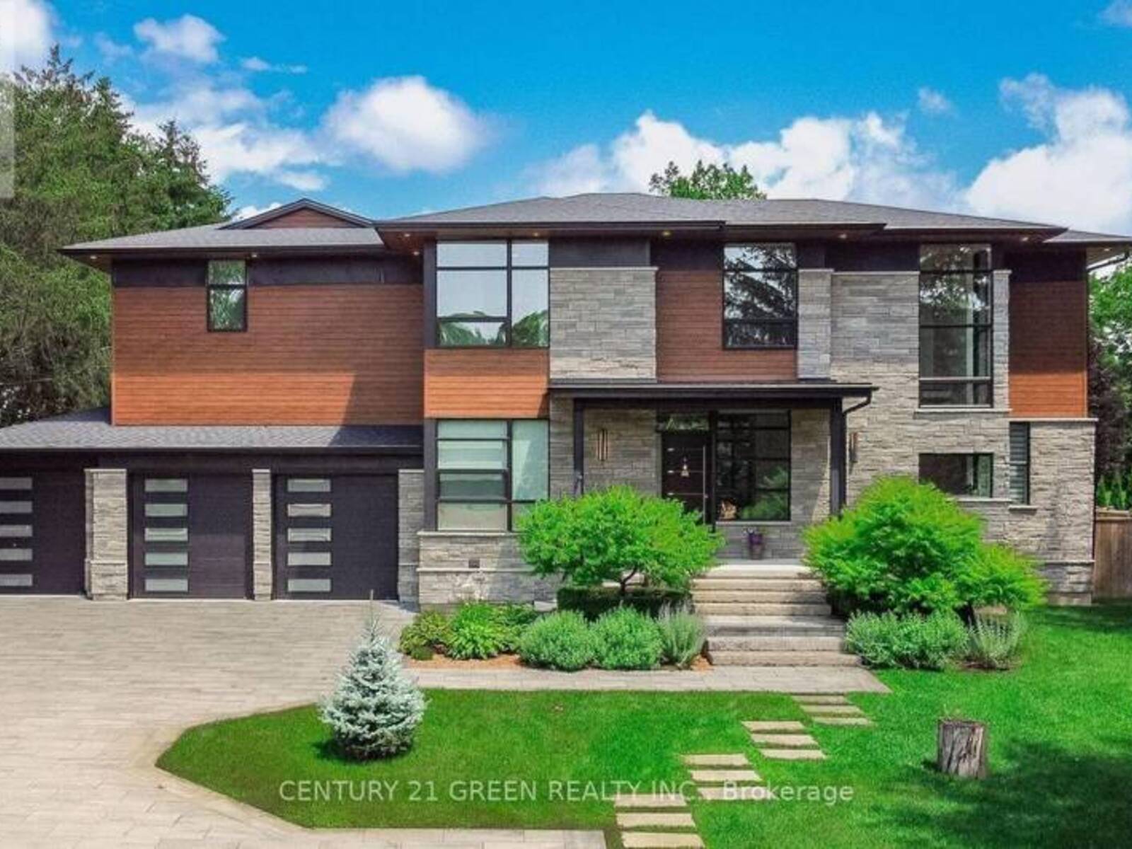 21222 VANNECK ROAD, London, Ontario N6H 5L2