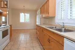 19 STICKLAND LANE | Binbrook Ontario | Slide Image Sixteen