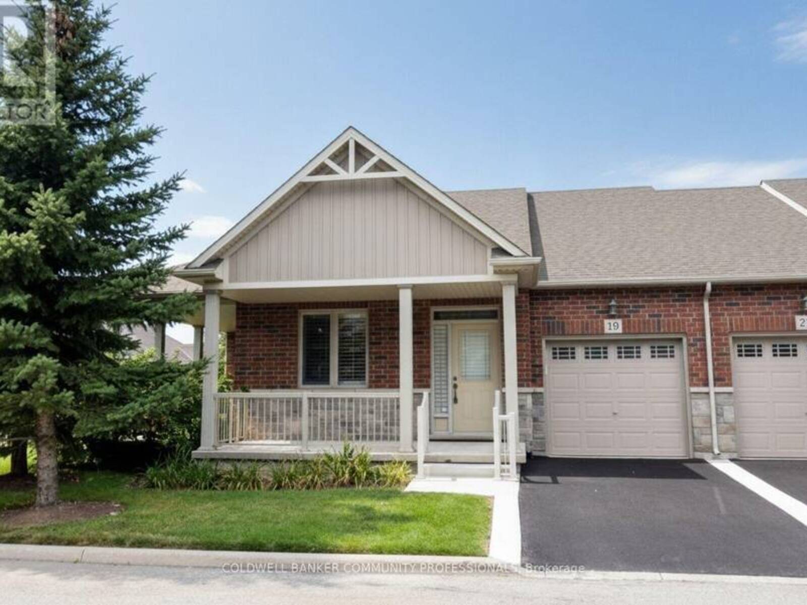 19 STICKLAND LANE, Binbrook, Ontario L0R 1C0