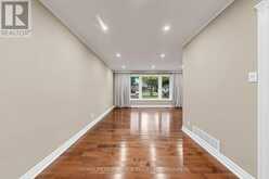 6 VALLEYCREST AVENUE | Markham Ontario | Slide Image Seventeen