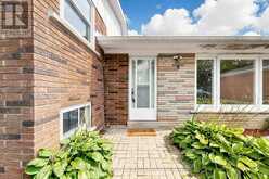 6 VALLEYCREST AVENUE | Markham Ontario | Slide Image Four