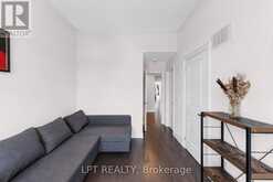 33 MONDIAL CRESCENT | East Gwillimbury Ontario | Slide Image Thirty-five