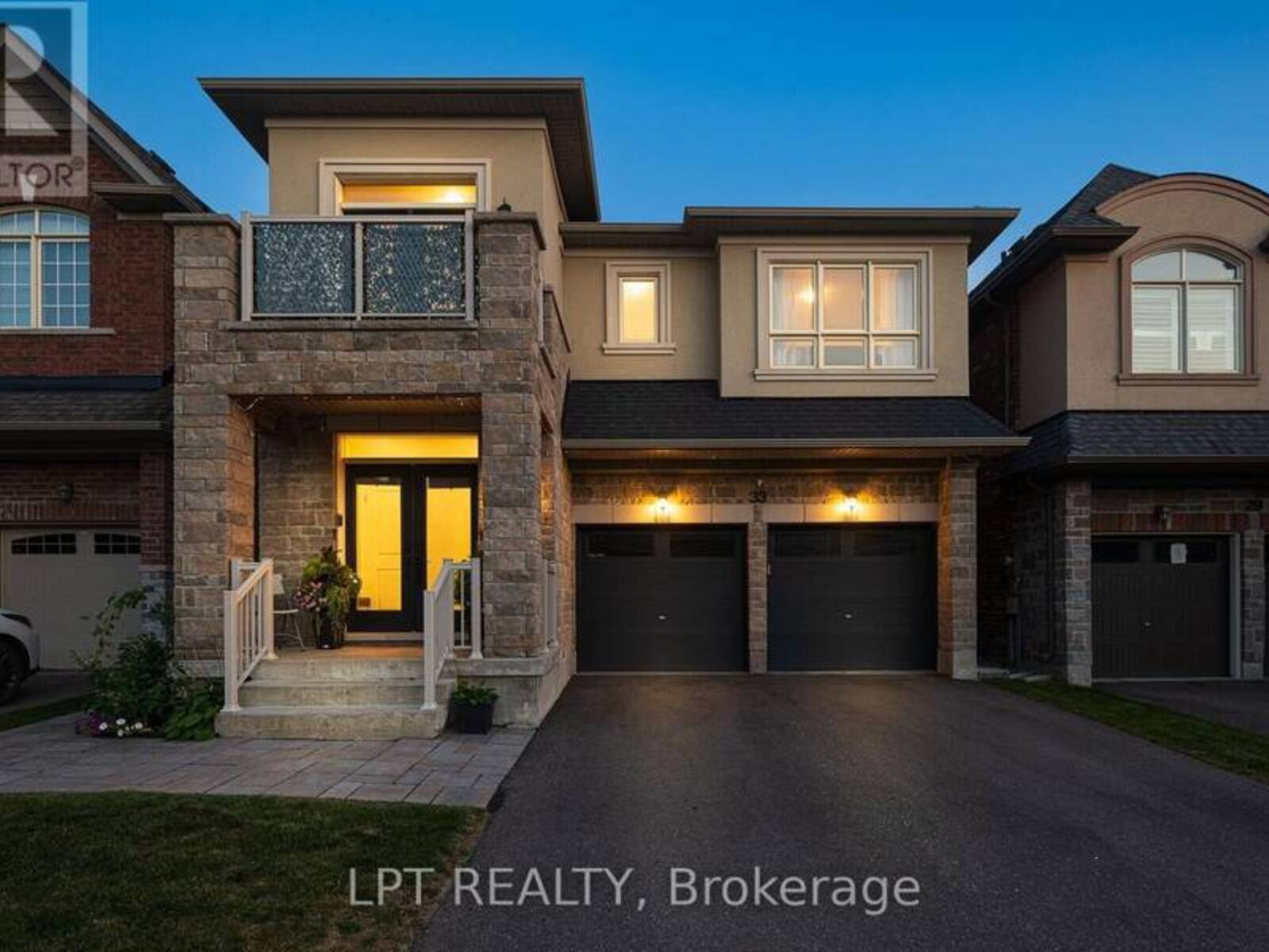 33 MONDIAL CRESCENT, East Gwillimbury, Ontario L9N 0S1