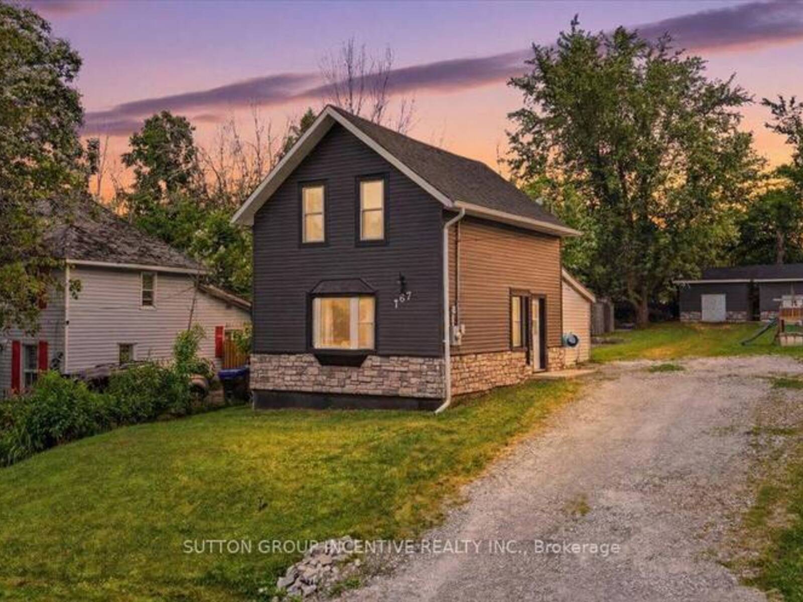 107 PARK STREET, Tay, Ontario L0K 2A0