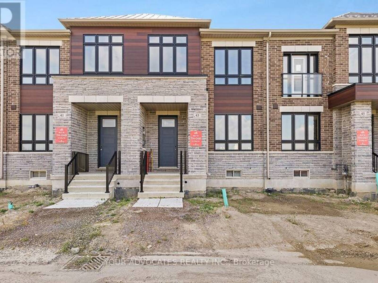 43 FALBY ROAD, Brampton, Ontario L6P 4S1