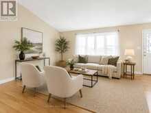 971 OAKVIEW AVENUE | Kingston Ontario | Slide Image Nine