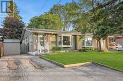 851 MORETTA AVENUE | Pickering Ontario | Slide Image Two