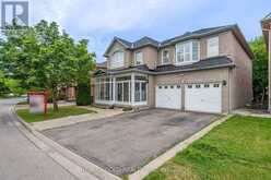 141 WHITWELL DRIVE | Brampton Ontario | Slide Image Four