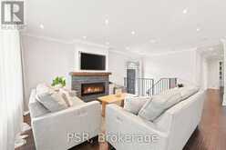 61 ROBINGLADE DRIVE | Toronto Ontario | Slide Image Twelve
