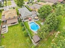 61 ROBINGLADE DRIVE | Toronto Ontario | Slide Image Thirty-seven