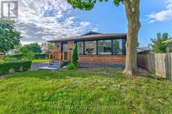 7385 NORTH DORSET PLACE | Niagara Falls Ontario | Slide Image Three