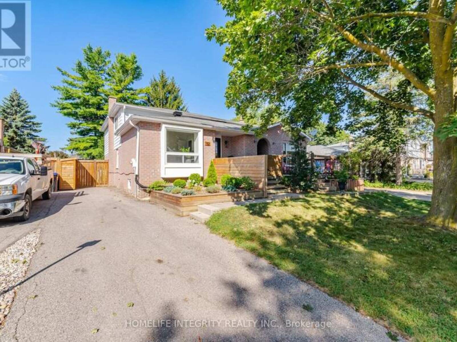 52 STEWART AVENUE, Alliston, Ontario L9R 1C2