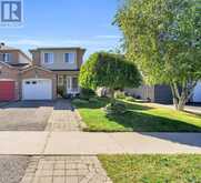 77 CUNNINGHAM DRIVE | Barrie Ontario | Slide Image Two