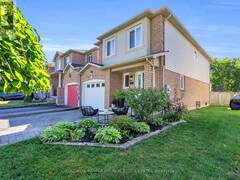 77 CUNNINGHAM DRIVE Barrie Ontario, L4N 8L5