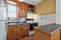 11 YARROW ROAD | Toronto Ontario | Slide Image Nine